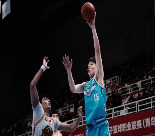 接班楊瀚森！17歲第2場成人比賽砍13+5，青島內線大旗未來他扛